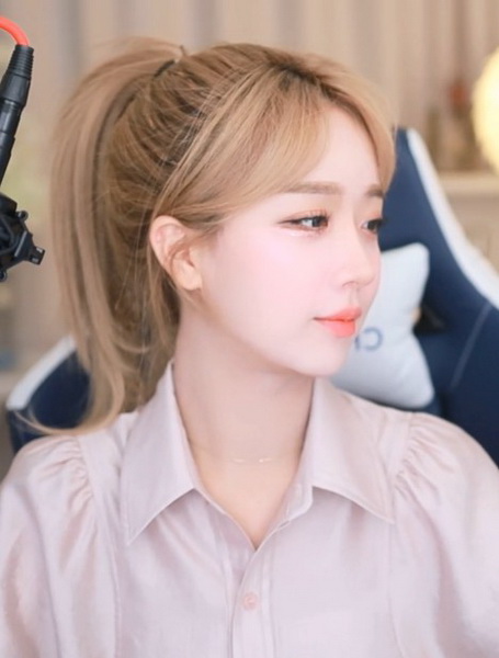 u69b4u83b2appu4e0bu8f7du8fdbu5165u7f51u5740u76f4u64adu82f9u679cu622au56fe4