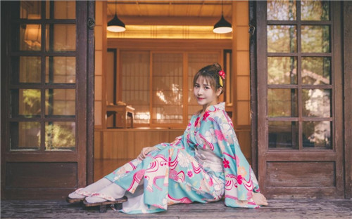 草莓 榴莲 丝瓜 绿巨人