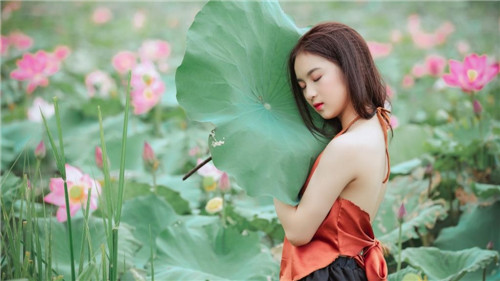 鸭脖香蕉芭乐丝瓜草莓小猪app