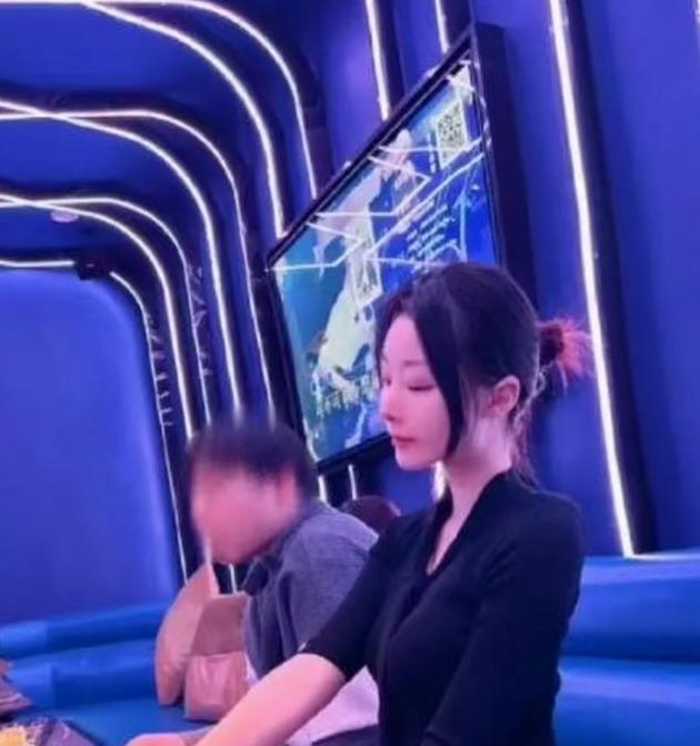 滴士司机带着主播柠檬ktv