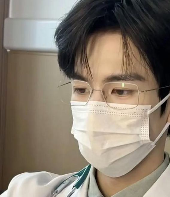 男士私人医生直播视频