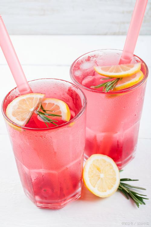 草莓丝瓜水果芭乐小猪鸭脖